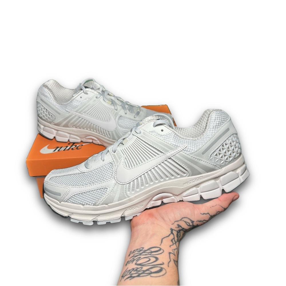 Size 12.5 - Nike Zoom Vomero 5 Men’s, Brand New - Picture 1 of 7